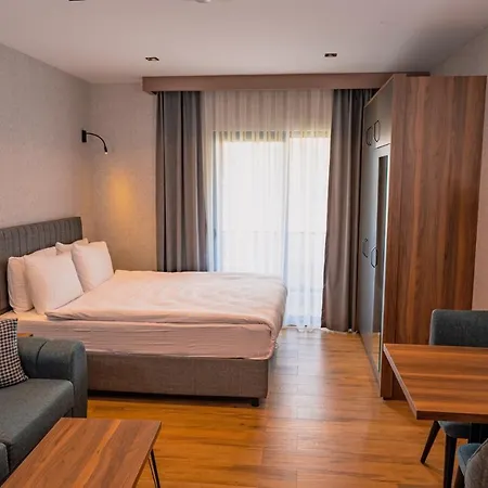 Hotel Goeruekle Alpas Yasam