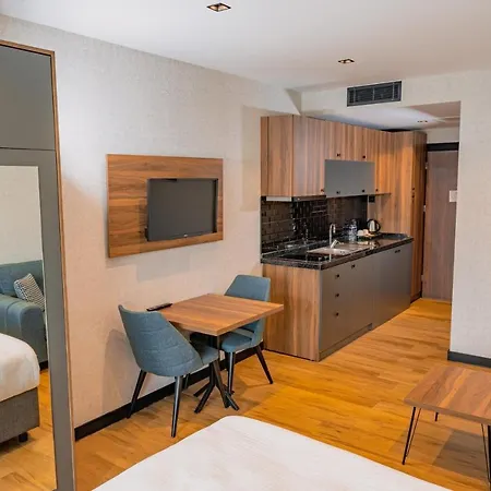 Goeruekle Alpas Yasam Hotel 3*