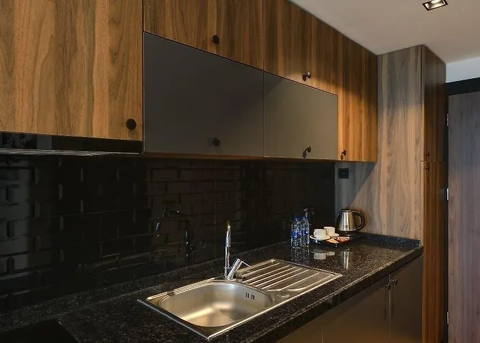 Hotel Goeruekle Alpas Yasam